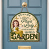 Personalized Wood Sign – Gifts For Gardeners – A Crazy Plant Lady Lives Here