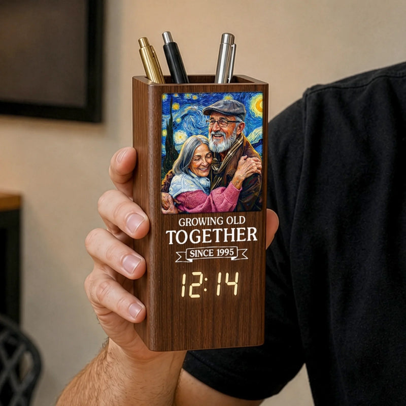Personalized Photo Pen Holder With Clock – Anniversary Gifts For Couple – Loving You Through Every Second