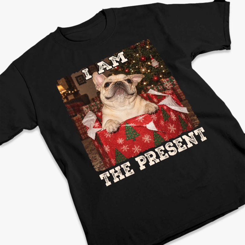 Personalized Photo Comfort T-Shirt - Christmas Gift For Pet Lovers - I Am The Present
